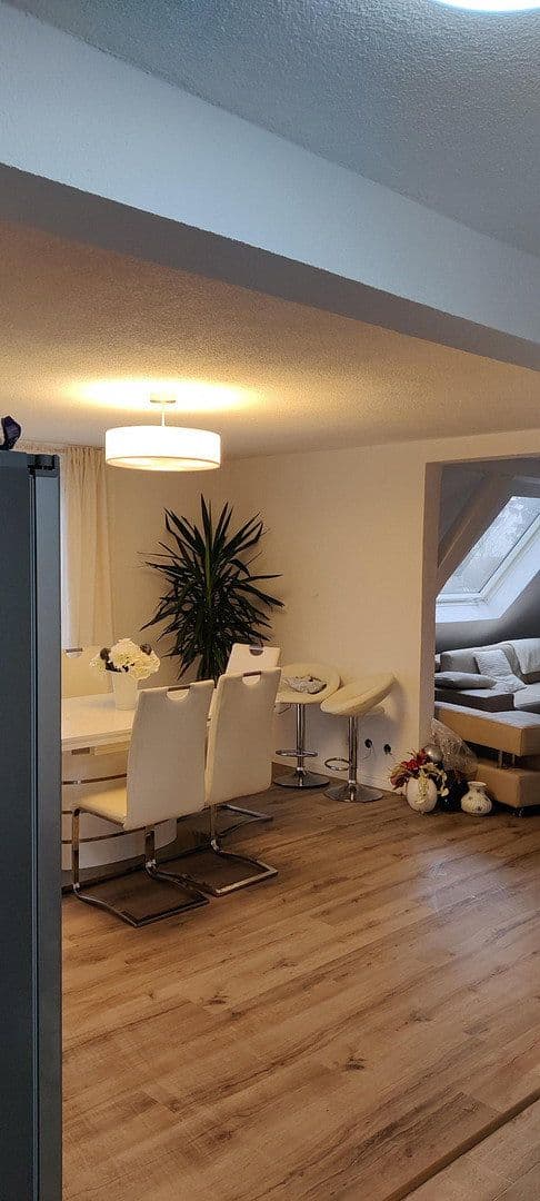 Predaj domu 260 m², pozemok 882 m², Trossingen, Bádensko-Wurttembersko Predaj domu 260 m², pozemok 882 m², Trossingen, Bádensko-Wurttembersko