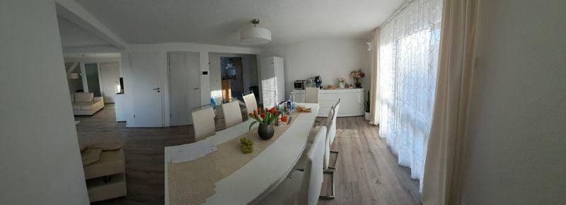 Predaj domu 260 m², pozemok 882 m², Trossingen, Bádensko-Wurttembersko Predaj domu 260 m², pozemok 882 m², Trossingen, Bádensko-Wurttembersko