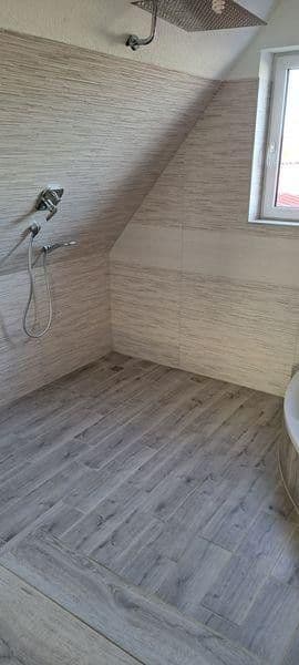 Predaj domu 260 m², pozemok 882 m², Trossingen, Bádensko-Wurttembersko Predaj domu 260 m², pozemok 882 m², Trossingen, Bádensko-Wurttembersko