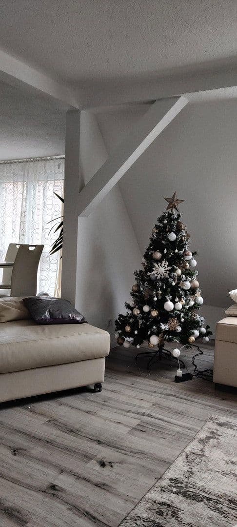 Predaj domu 260 m², pozemok 882 m², Trossingen, Bádensko-Wurttembersko Predaj domu 260 m², pozemok 882 m², Trossingen, Bádensko-Wurttembersko