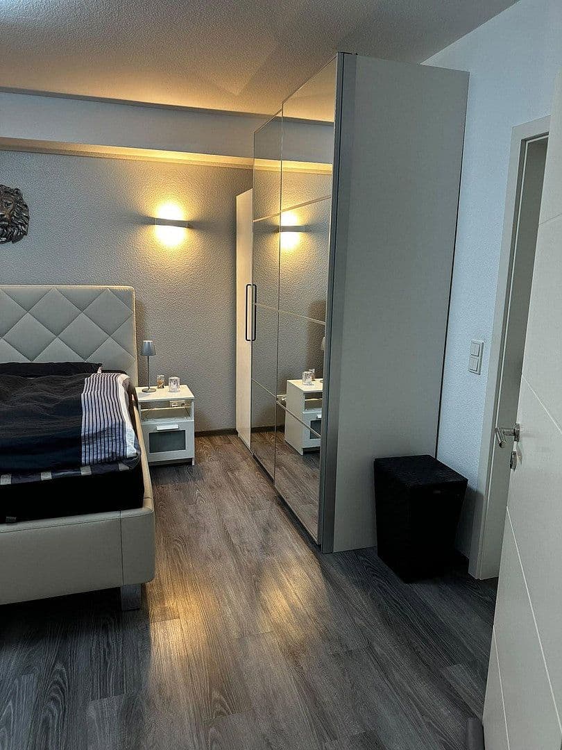 Prenájom bytu 3-izbový 105 m², Heddesheim, Bádensko-Wurttembersko Prenájom bytu 3-izbový 105 m², Heddesheim, Bádensko-Wurttembersko