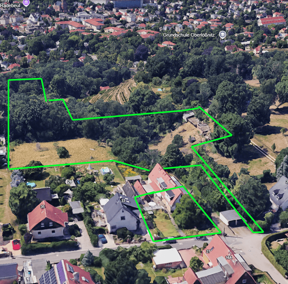 Predaj domu 120 m², pozemok 7.300 m², Radebeul, Sasko Predaj domu 120 m², pozemok 7.300 m², Radebeul, Sasko
