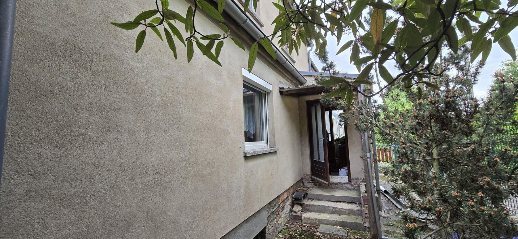 Predaj domu 120 m², pozemok 7.300 m², Radebeul, Sasko Predaj domu 120 m², pozemok 7.300 m², Radebeul, Sasko