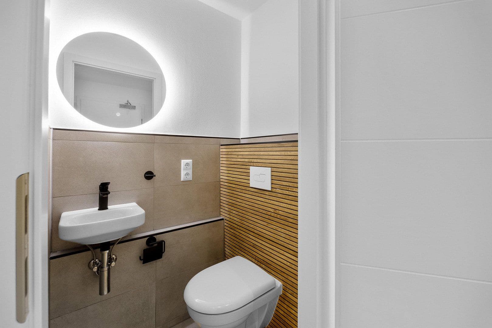 Prenájom bytu 2-izbový 64 m², Hof, Bavorsko Prenájom bytu 2-izbový 64 m², Hof, Bavorsko