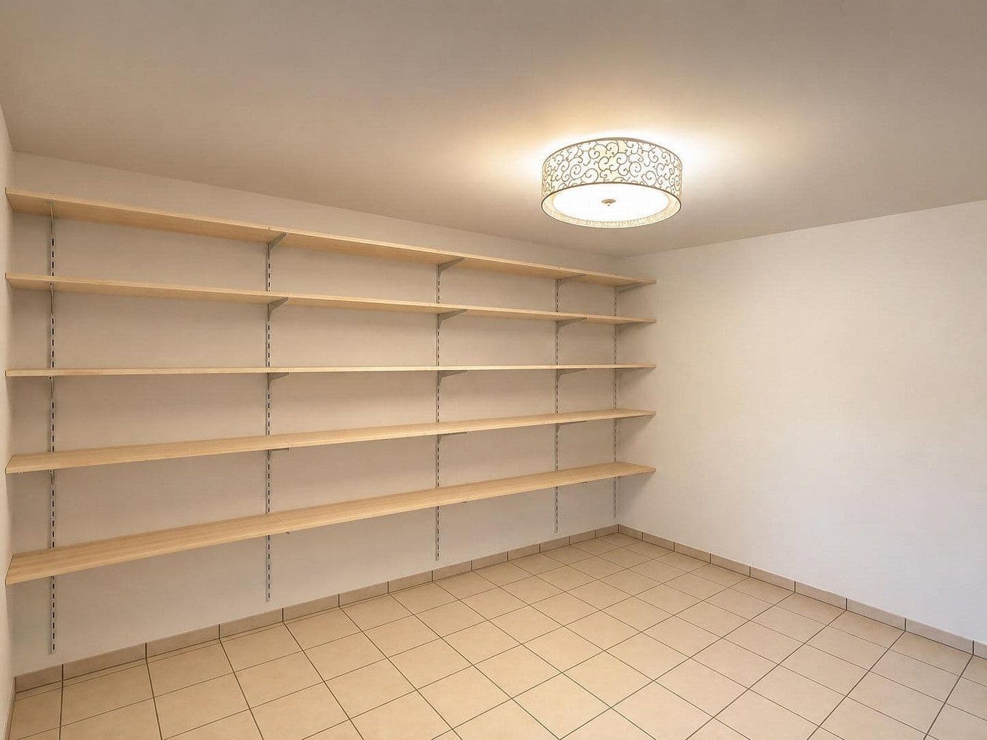 Predaj domu 350 m², pozemok 555 m², Hennef (Sieg), Severné Porýnie - Westfálsko Predaj domu 350 m², pozemok 555 m², Hennef (Sieg), Severné Porýnie - Westfálsko