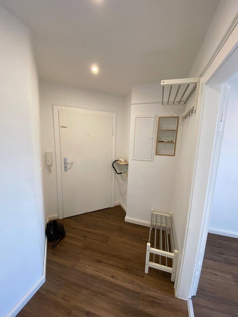 Prenájom bytu 4-izbový 85 m², Hedwigstraße 7, Braunschweig, Dolné Sasko Prenájom bytu 4-izbový 85 m², Hedwigstraße 7, Braunschweig, Dolné Sasko