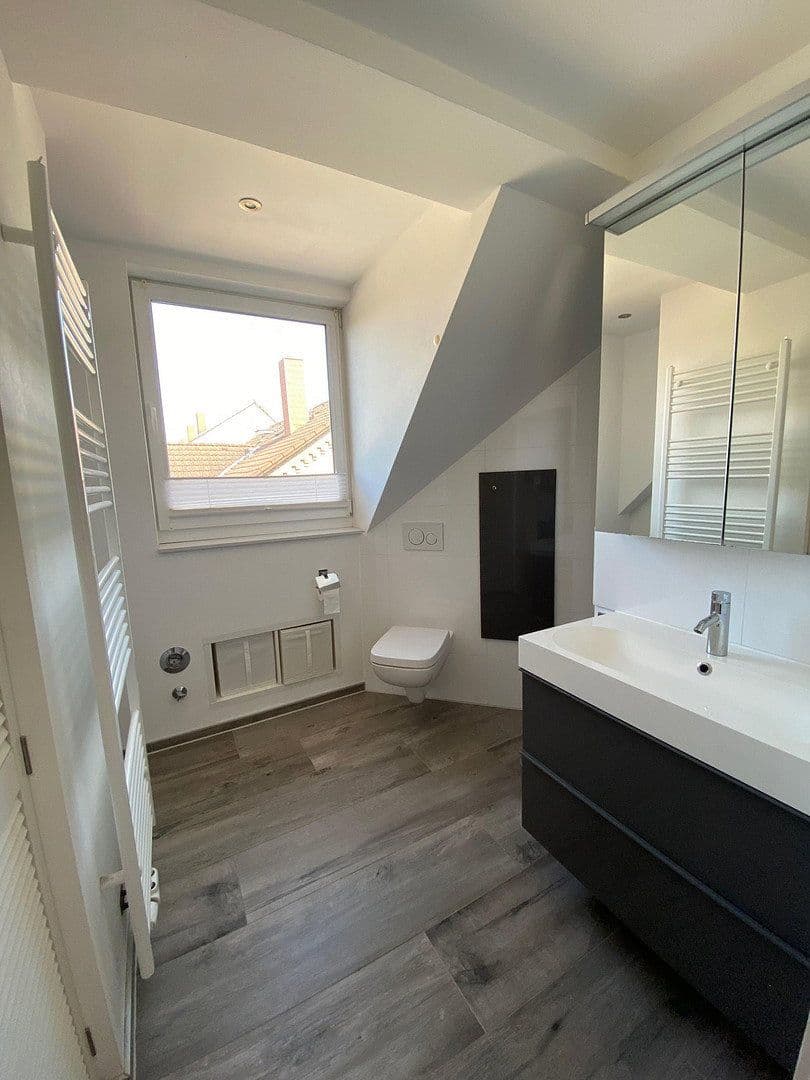 Prenájom bytu 4-izbový 85 m², Hedwigstraße 7, Braunschweig, Dolné Sasko Prenájom bytu 4-izbový 85 m², Hedwigstraße 7, Braunschweig, Dolné Sasko
