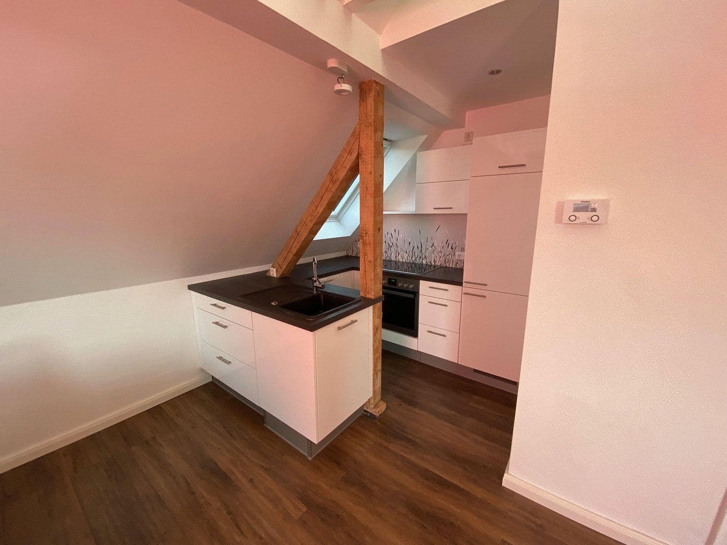 Prenájom bytu 4-izbový 85 m², Hedwigstraße 7, Braunschweig, Dolné Sasko Prenájom bytu 4-izbový 85 m², Hedwigstraße 7, Braunschweig, Dolné Sasko