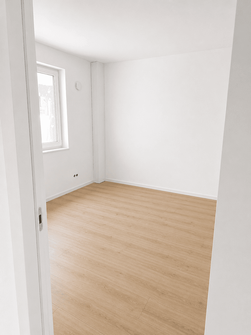 Prenájom bytu 3-izbový 89 m², Detmolder Str. 105, Bad Lippspringe, Severné Porýnie - Westfálsko Prenájom bytu 3-izbový 89 m², Detmolder Str. 105, Bad Lippspringe, Severné Porýnie - Westfálsko