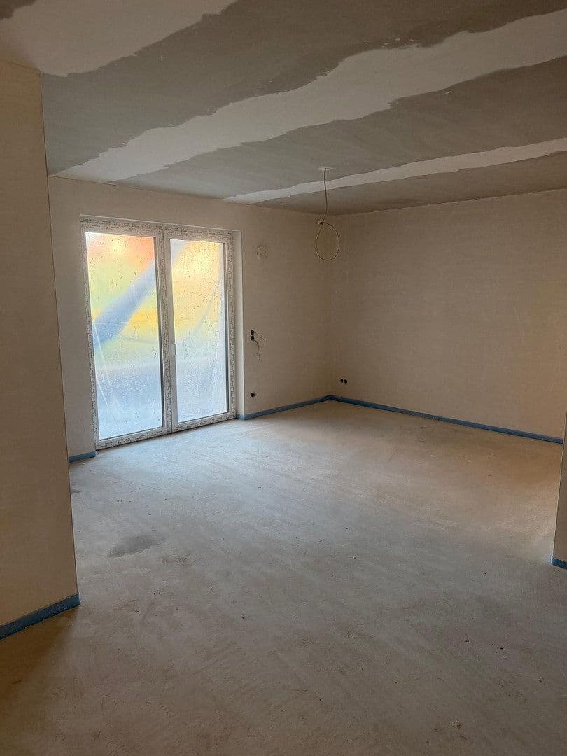 Prenájom bytu 3-izbový 89 m², Detmolder Str. 105, Bad Lippspringe, Severné Porýnie - Westfálsko Prenájom bytu 3-izbový 89 m², Detmolder Str. 105, Bad Lippspringe, Severné Porýnie - Westfálsko