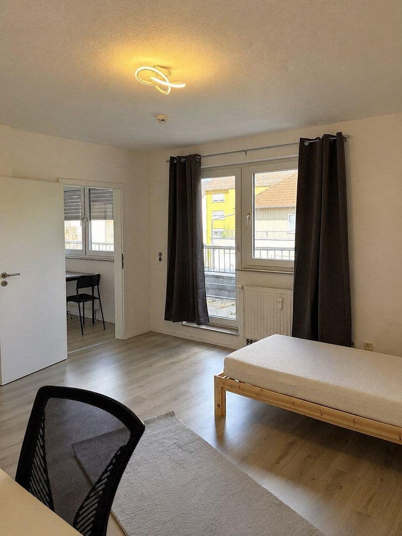 Prenájom bytu 52 m², Schweinauer Hauptstraße 39b, Nürnberg, Bavorsko Prenájom bytu 52 m², Schweinauer Hauptstraße 39b, Nürnberg, Bavorsko