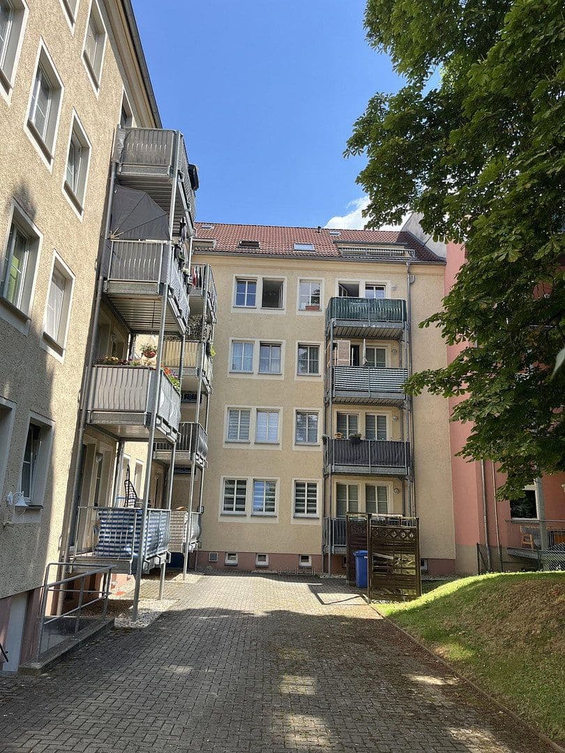 Prenájom bytu 2-izbový 35 m², Crimmitschauerstr. 17, Zwickau, Sasko Prenájom bytu 2-izbový 35 m², Crimmitschauerstr. 17, Zwickau, Sasko