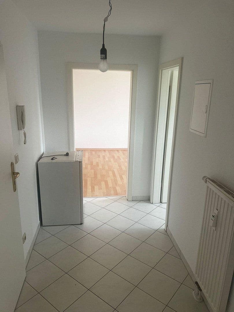 Prenájom bytu 2-izbový 35 m², Crimmitschauerstr. 17, Zwickau, Sasko Prenájom bytu 2-izbový 35 m², Crimmitschauerstr. 17, Zwickau, Sasko