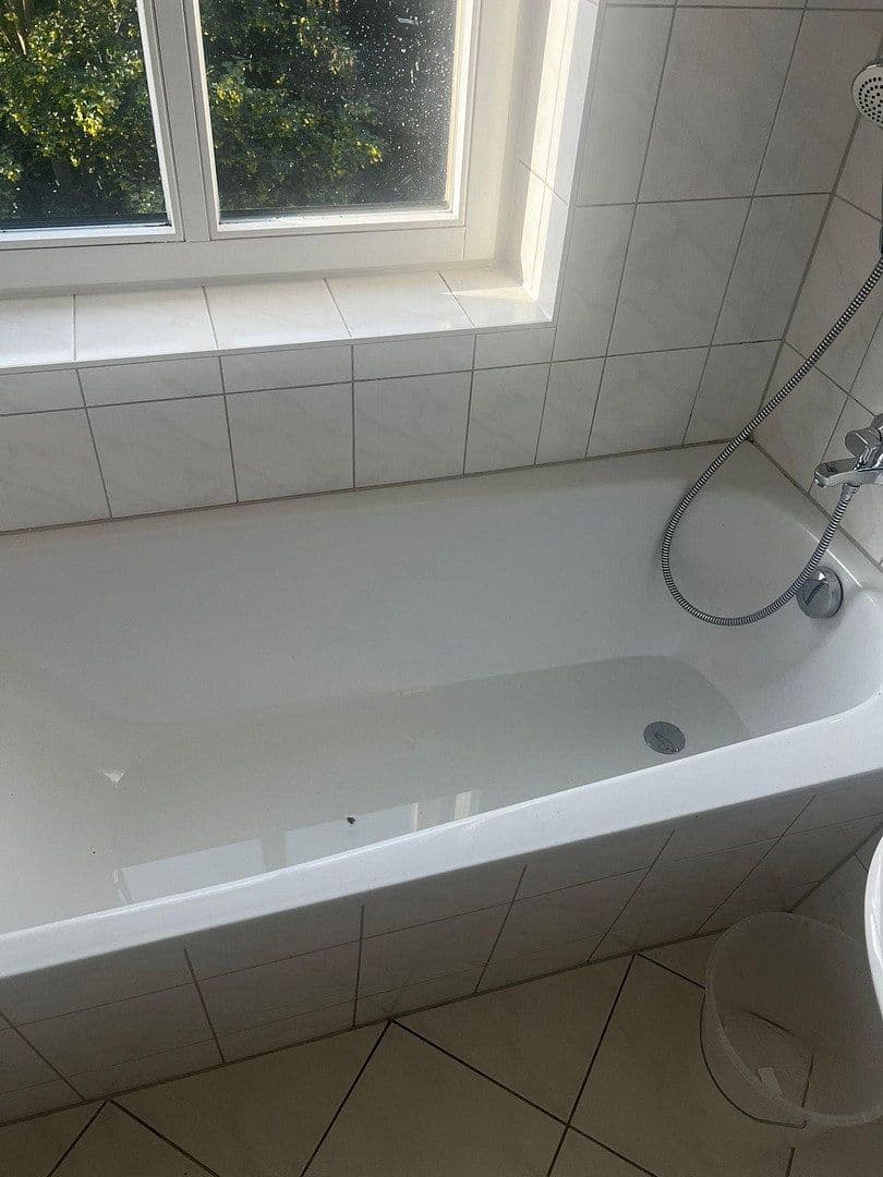 Prenájom bytu 2-izbový 35 m², Crimmitschauerstr. 17, Zwickau, Sasko Prenájom bytu 2-izbový 35 m², Crimmitschauerstr. 17, Zwickau, Sasko