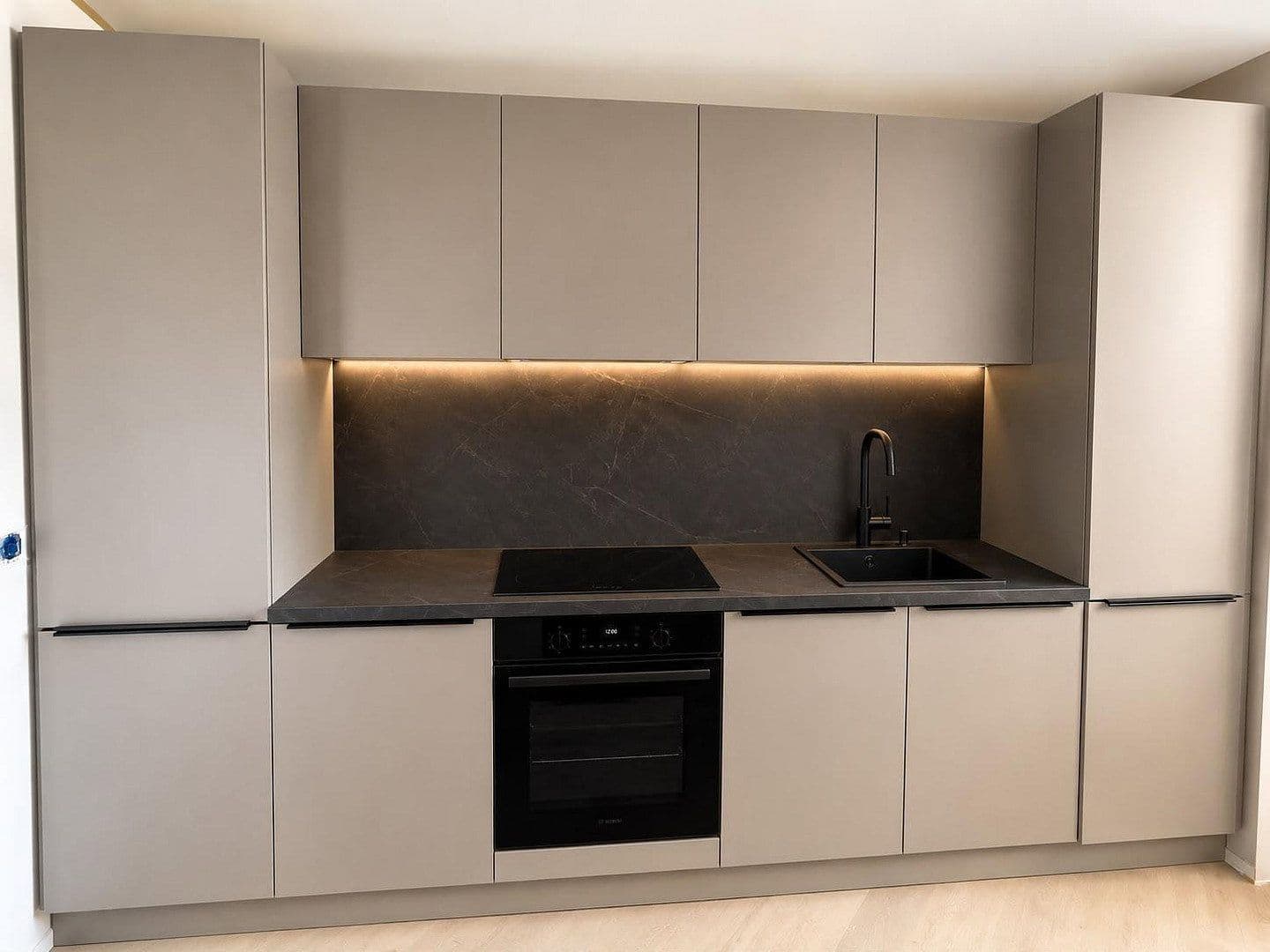 Prenájom bytu 1-izbový 33 m², Bardowick, Dolné Sasko Prenájom bytu 1-izbový 33 m², Bardowick, Dolné Sasko