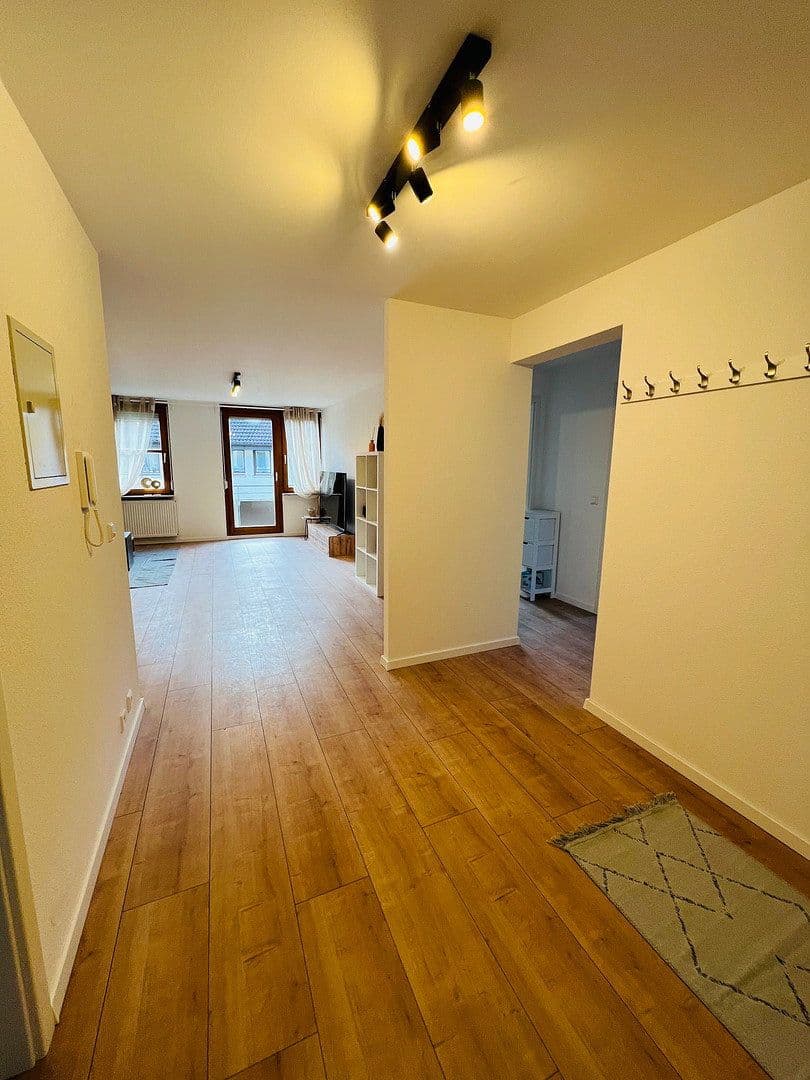 Prenájom bytu 3-izbový 79 m², Zeppelinstr. 8, Uhingen, Bádensko-Wurttembersko Prenájom bytu 3-izbový 79 m², Zeppelinstr. 8, Uhingen, Bádensko-Wurttembersko