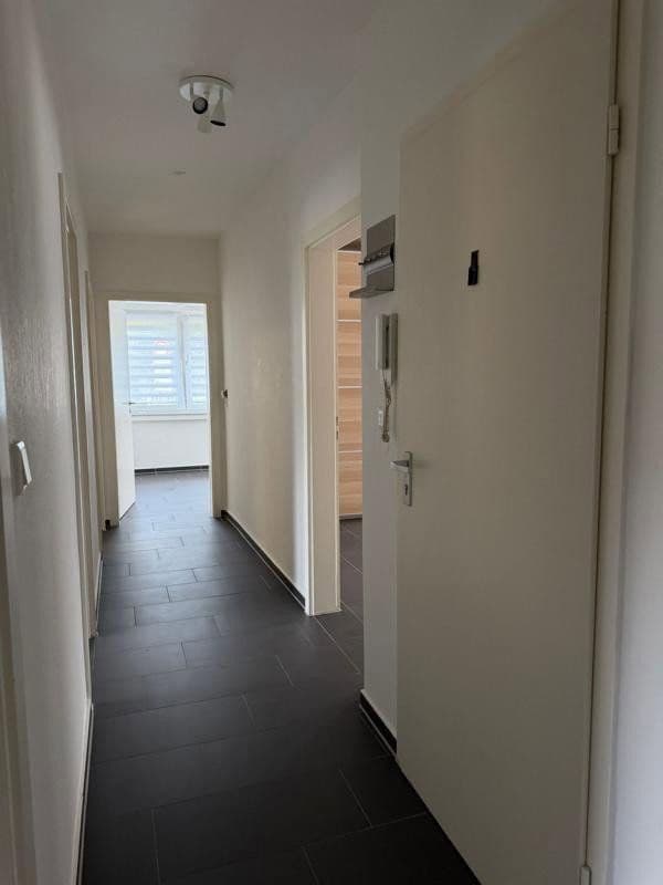 Prenájom bytu 5-izbový 110 m², Pfeilstraße 33, Mönchengladbach, Severné Porýnie - Westfálsko Prenájom bytu 5-izbový 110 m², Pfeilstraße 33, Mönchengladbach, Severné Porýnie - Westfálsko
