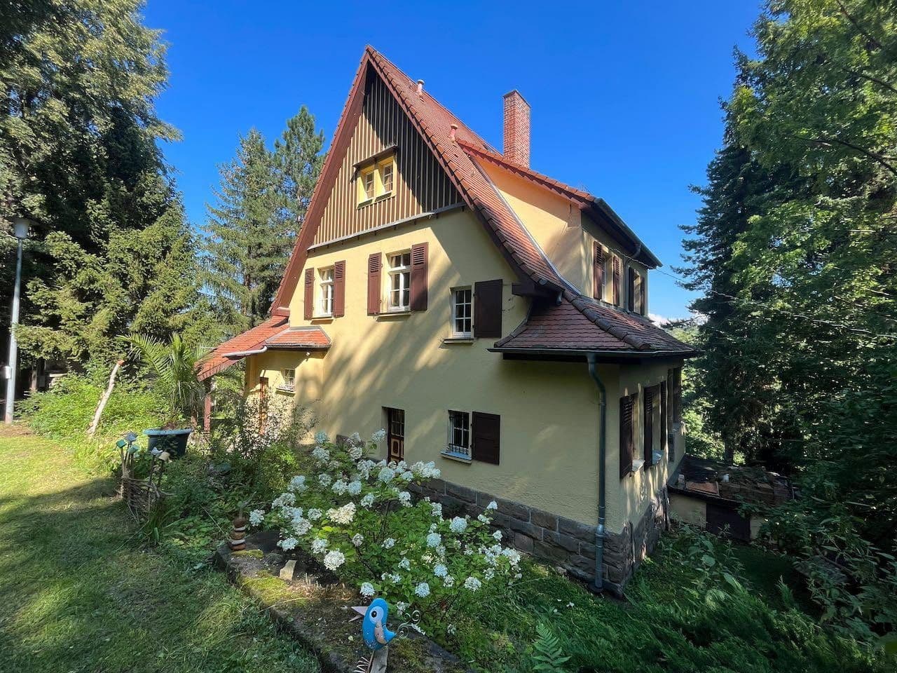 Predaj domu 218 m², pozemok 1.212 m², Bad Berka, Durínsko Predaj domu 218 m², pozemok 1.212 m², Bad Berka, Durínsko