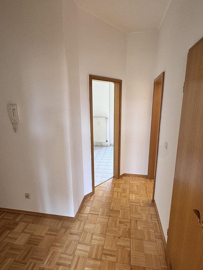 Prenájom bytu 2-izbový 45 m², Philippstr. 57, Meerane, Sasko Prenájom bytu 2-izbový 45 m², Philippstr. 57, Meerane, Sasko