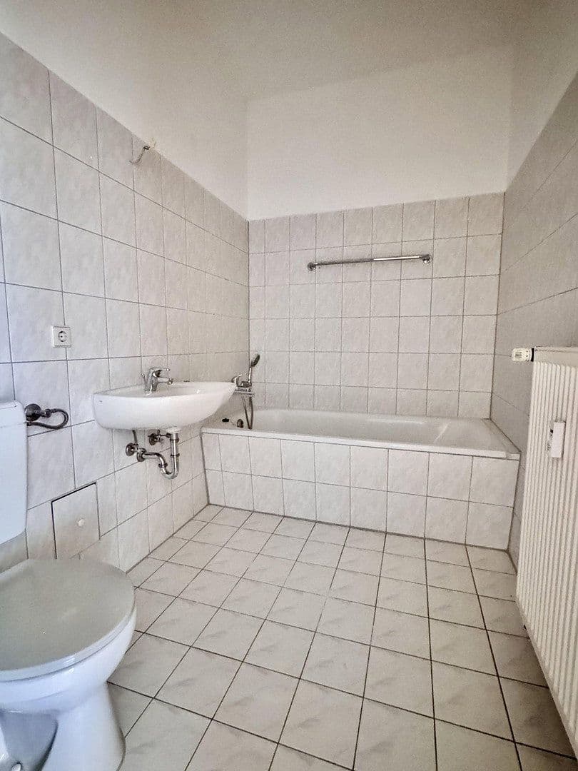 Prenájom bytu 2-izbový 45 m², Philippstr. 57, Meerane, Sasko Prenájom bytu 2-izbový 45 m², Philippstr. 57, Meerane, Sasko