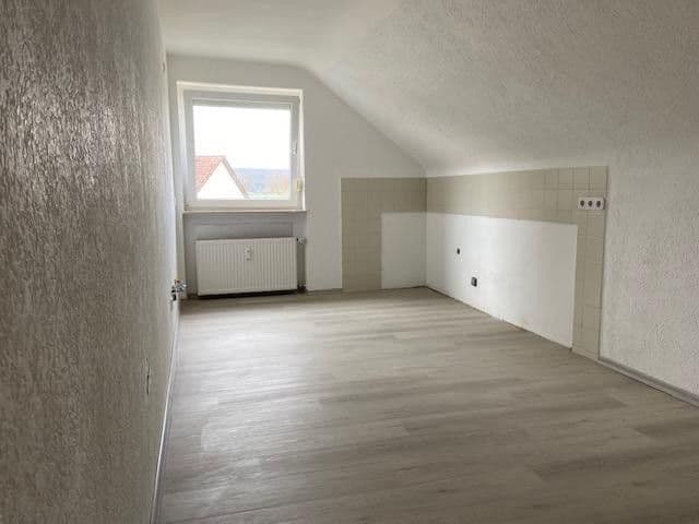 Prenájom bytu 3-izbový 70 m², Usinger Str. 94, Ober-Mörlen, Hesensko Prenájom bytu 3-izbový 70 m², Usinger Str. 94, Ober-Mörlen, Hesensko