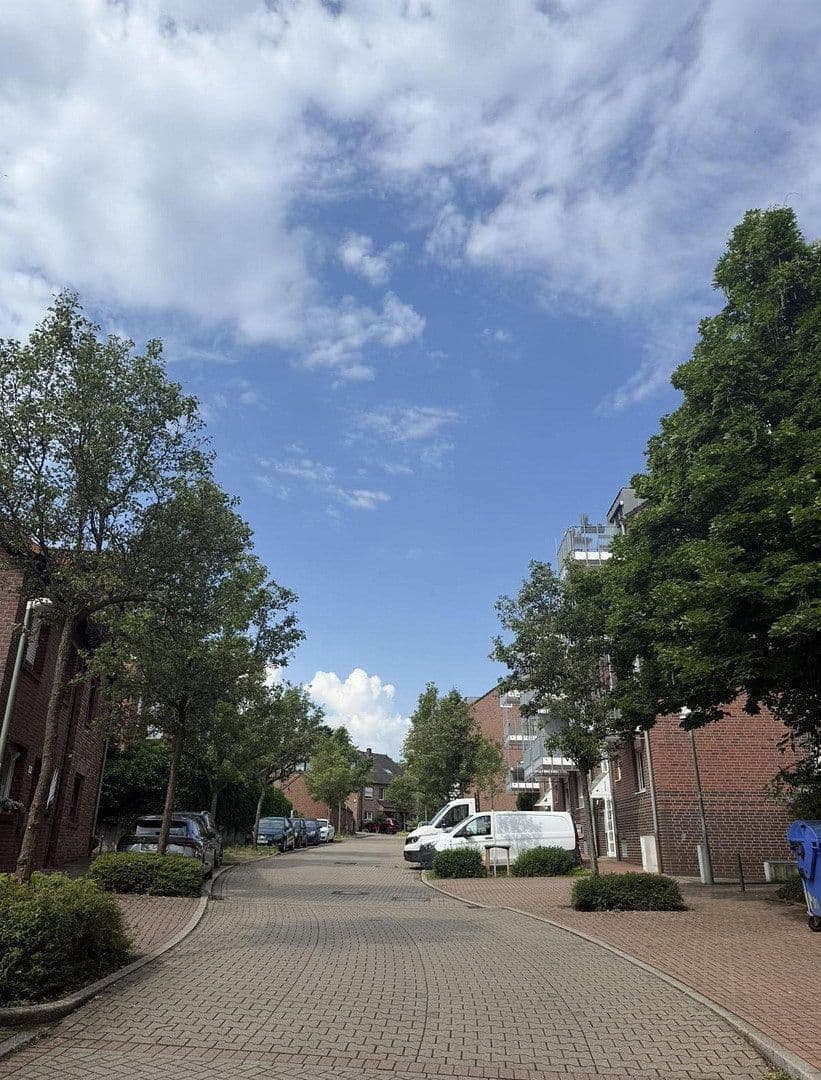 Prenájom bytu 3-izbový 81 m², Am Jröne Meerke 28, Neuss, Severné Porýnie - Westfálsko Prenájom bytu 3-izbový 81 m², Am Jröne Meerke 28, Neuss, Severné Porýnie - Westfálsko