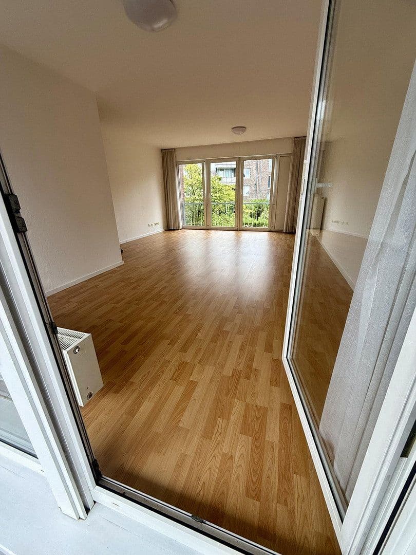 Prenájom bytu 3-izbový 81 m², Am Jröne Meerke 28, Neuss, Severné Porýnie - Westfálsko Prenájom bytu 3-izbový 81 m², Am Jröne Meerke 28, Neuss, Severné Porýnie - Westfálsko