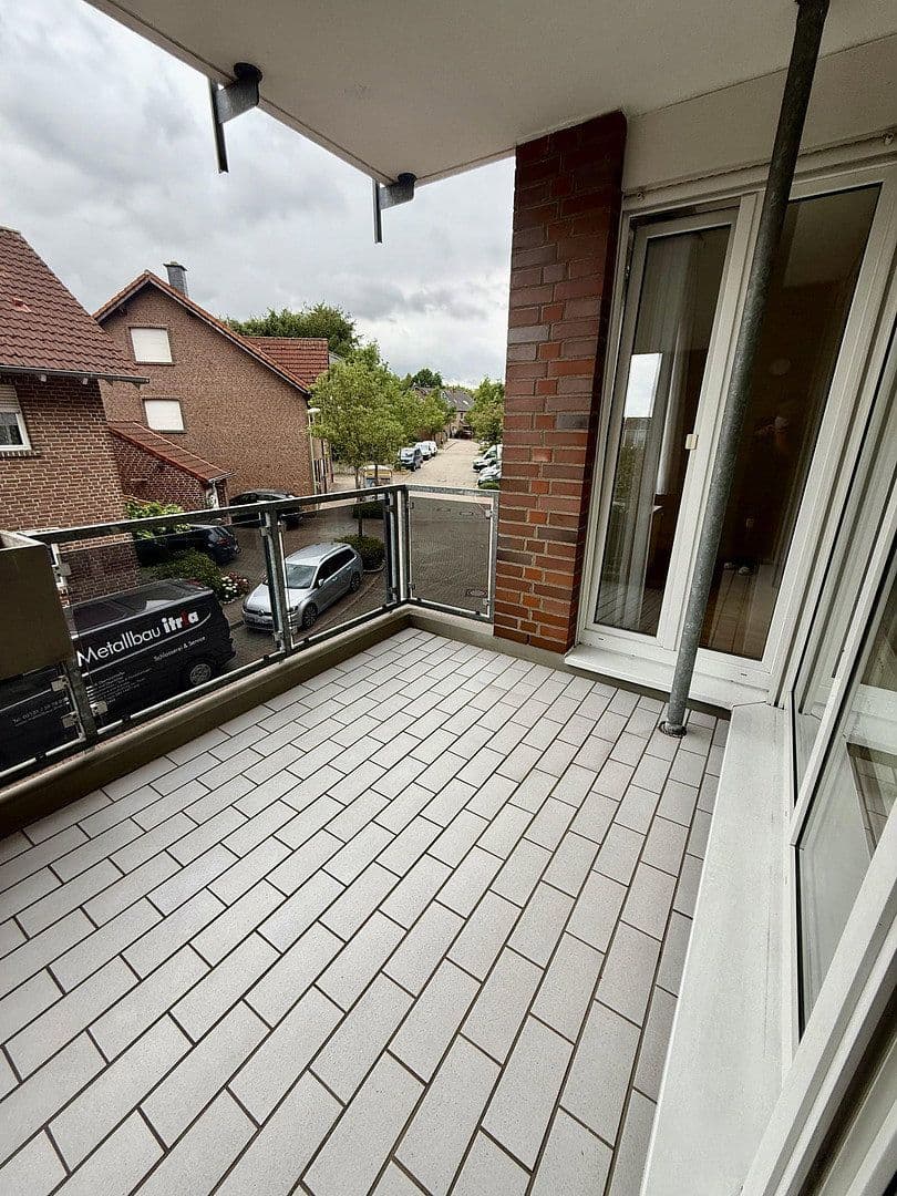 Prenájom bytu 3-izbový 81 m², Am Jröne Meerke 28, Neuss, Severné Porýnie - Westfálsko Prenájom bytu 3-izbový 81 m², Am Jröne Meerke 28, Neuss, Severné Porýnie - Westfálsko
