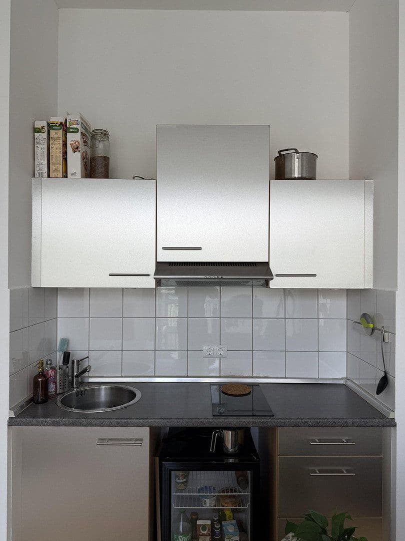 Prenájom bytu 1-izbový 35 m², Hürth, Severné Porýnie - Westfálsko Prenájom bytu 1-izbový 35 m², Hürth, Severné Porýnie - Westfálsko