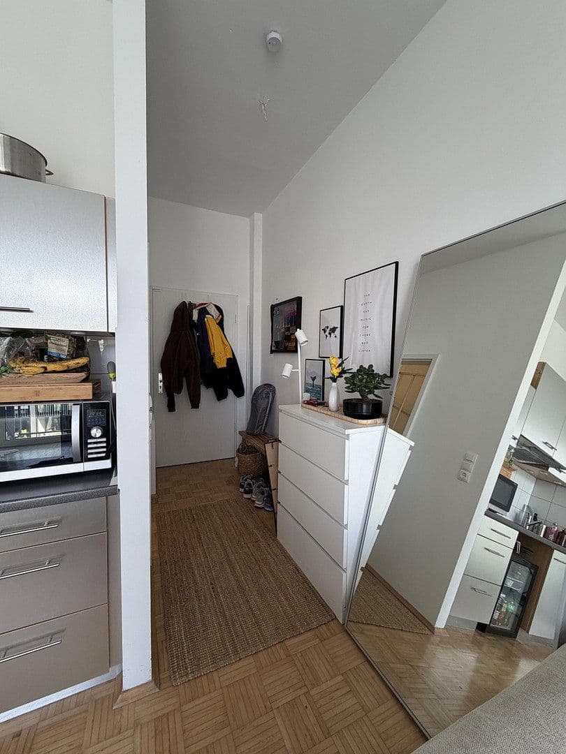 Prenájom bytu 1-izbový 35 m², Hürth, Severné Porýnie - Westfálsko Prenájom bytu 1-izbový 35 m², Hürth, Severné Porýnie - Westfálsko