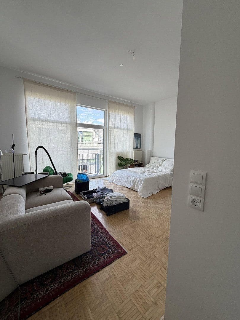 Prenájom bytu 1-izbový 35 m², Hürth, Severné Porýnie - Westfálsko Prenájom bytu 1-izbový 35 m², Hürth, Severné Porýnie - Westfálsko