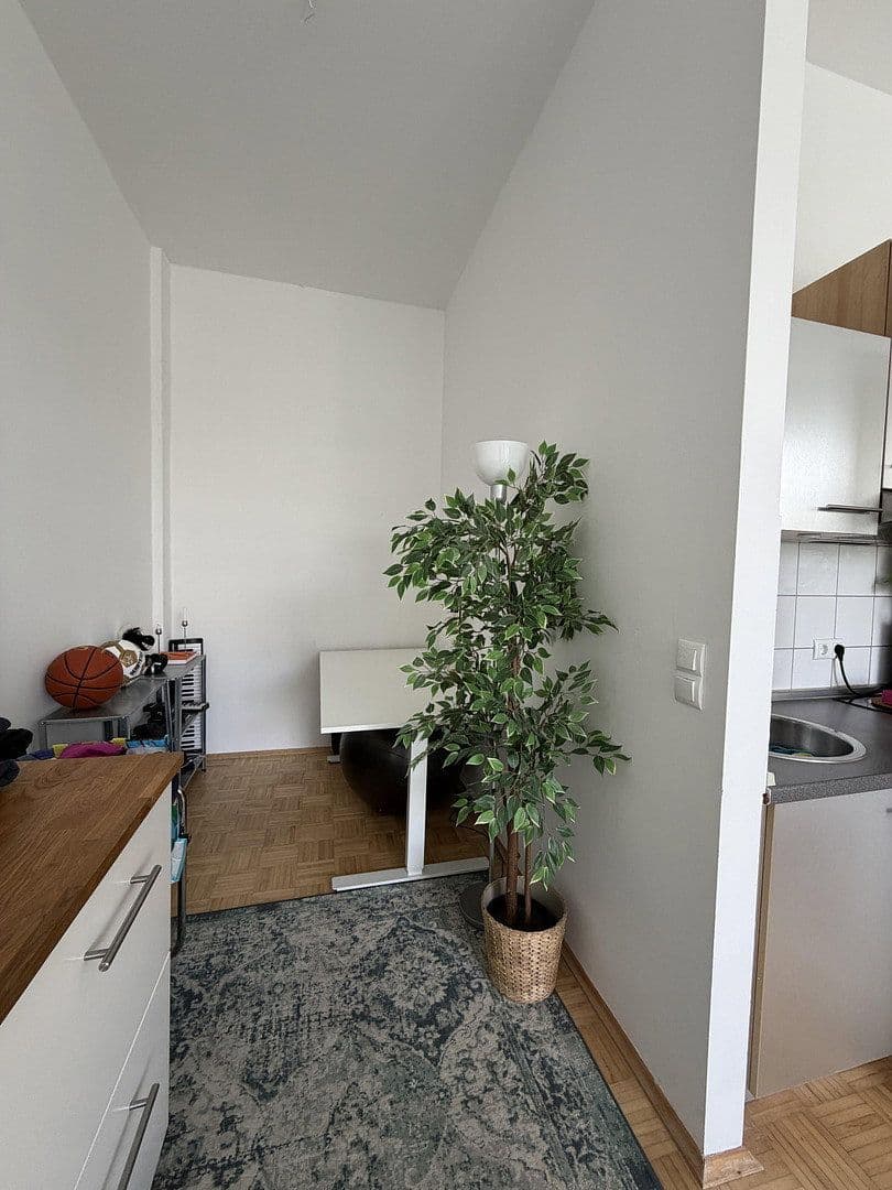 Prenájom bytu 1-izbový 35 m², Hürth, Severné Porýnie - Westfálsko Prenájom bytu 1-izbový 35 m², Hürth, Severné Porýnie - Westfálsko