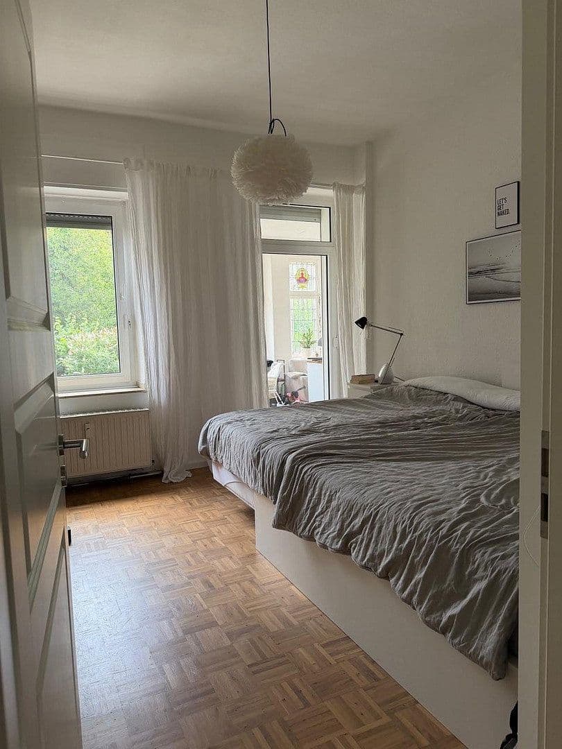 Prenájom bytu 4-izbový 105 m², Dortmund, Severné Porýnie - Westfálsko Prenájom bytu 4-izbový 105 m², Dortmund, Severné Porýnie - Westfálsko