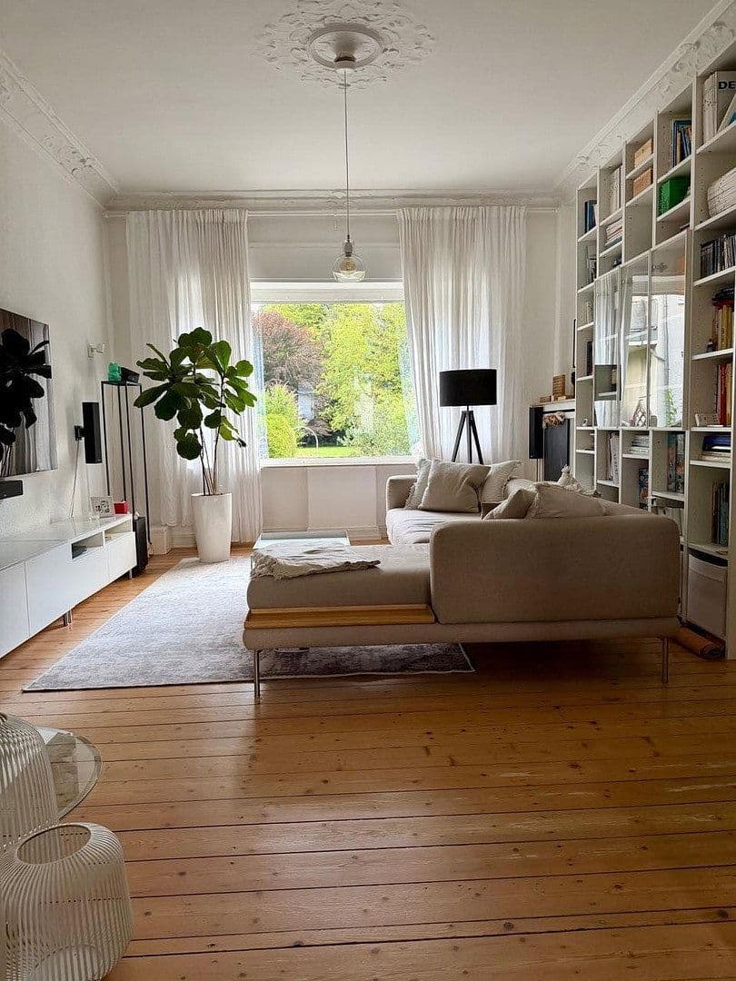 Prenájom bytu 4-izbový 105 m², Dortmund, Severné Porýnie - Westfálsko Prenájom bytu 4-izbový 105 m², Dortmund, Severné Porýnie - Westfálsko