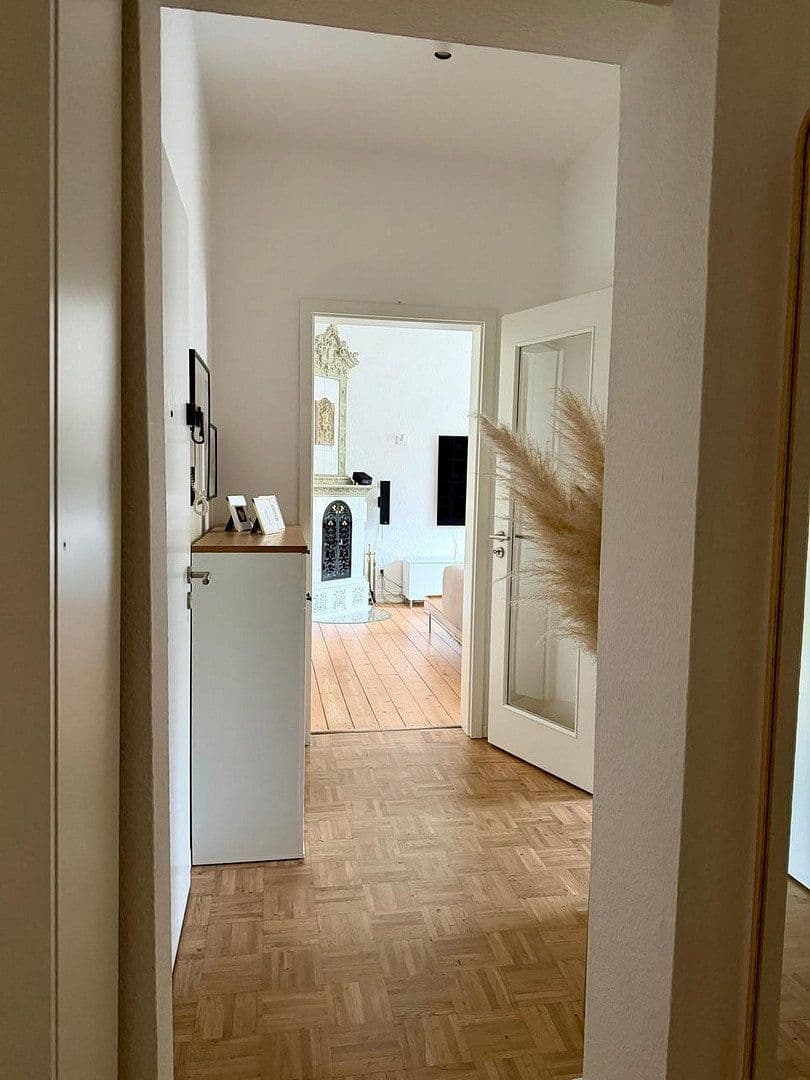 Prenájom bytu 4-izbový 105 m², Dortmund, Severné Porýnie - Westfálsko Prenájom bytu 4-izbový 105 m², Dortmund, Severné Porýnie - Westfálsko