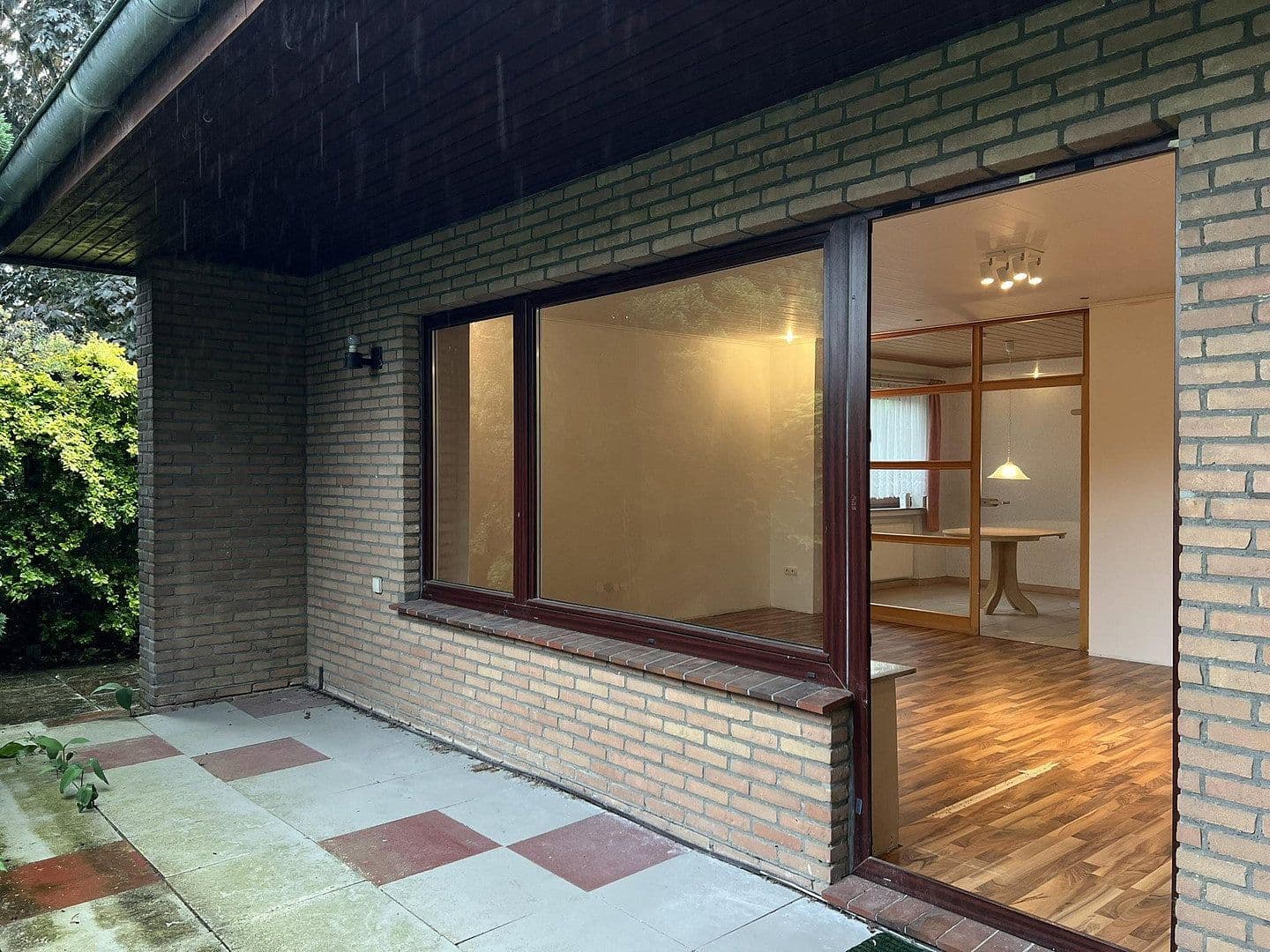 Predaj domu 168 m², pozemok 486 m², Oldenburg, Dolné Sasko Predaj domu 168 m², pozemok 486 m², Oldenburg, Dolné Sasko