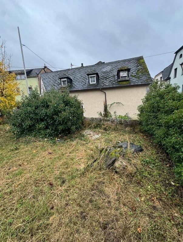 Predaj domu 150 m², pozemok 443 m², Neumagen-Dhron, Porýnie-Falcko Predaj domu 150 m², pozemok 443 m², Neumagen-Dhron, Porýnie-Falcko