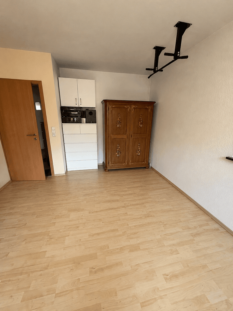 Predaj domu 210 m², pozemok 400 m², Kelkheim (Taunus), Hesensko Predaj domu 210 m², pozemok 400 m², Kelkheim (Taunus), Hesensko