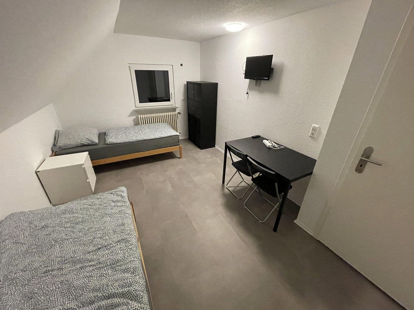 Predaj domu 178 m², pozemok 390 m², Tulpenstraße 13, Eggenstein-Leopoldshafen, Bádensko-Wurttembersko Predaj domu 178 m², pozemok 390 m², Tulpenstraße 13, Eggenstein-Leopoldshafen, Bádensko-Wurttembersko