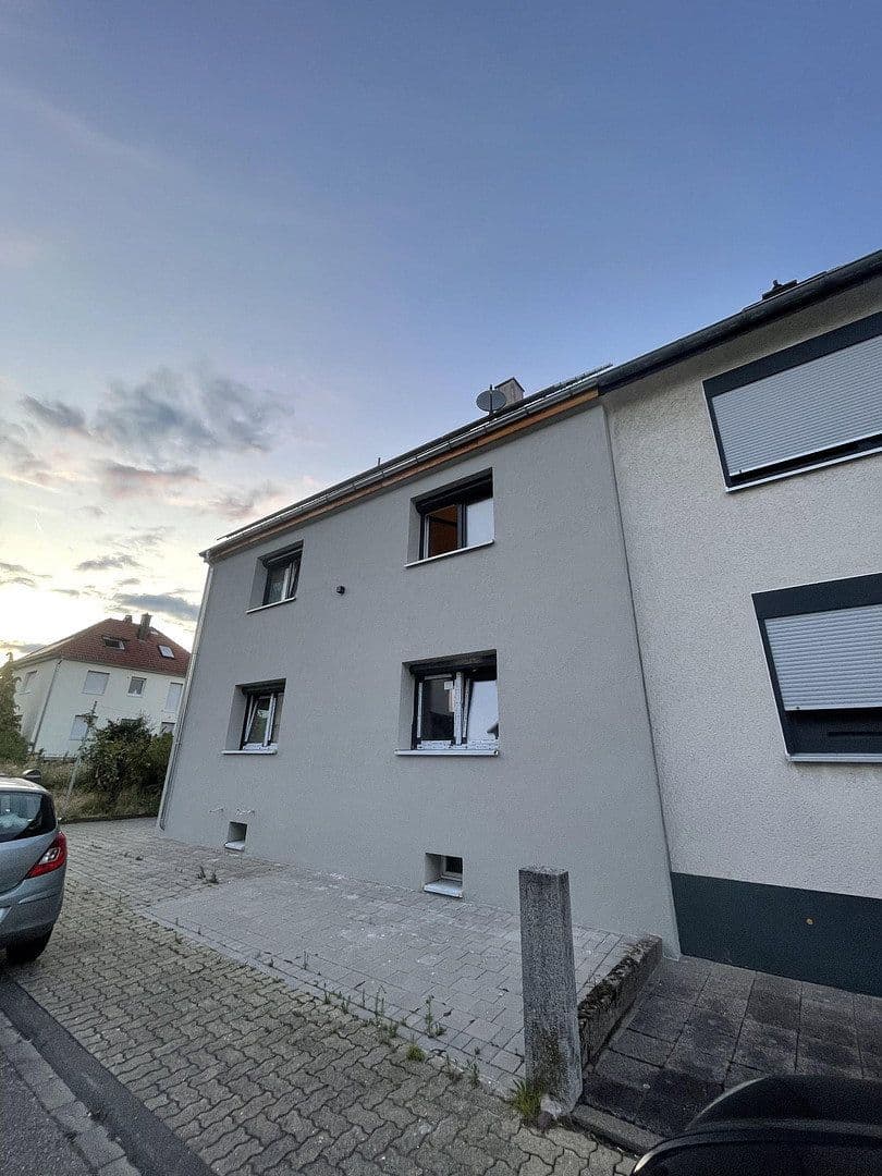 Predaj domu 178 m², pozemok 390 m², Tulpenstraße 13, Eggenstein-Leopoldshafen, Bádensko-Wurttembersko Predaj domu 178 m², pozemok 390 m², Tulpenstraße 13, Eggenstein-Leopoldshafen, Bádensko-Wurttembersko