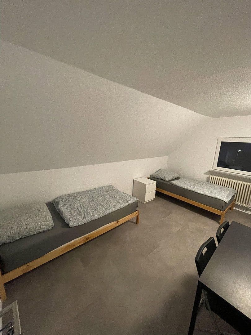 Predaj domu 178 m², pozemok 390 m², Tulpenstraße 13, Eggenstein-Leopoldshafen, Bádensko-Wurttembersko Predaj domu 178 m², pozemok 390 m², Tulpenstraße 13, Eggenstein-Leopoldshafen, Bádensko-Wurttembersko
