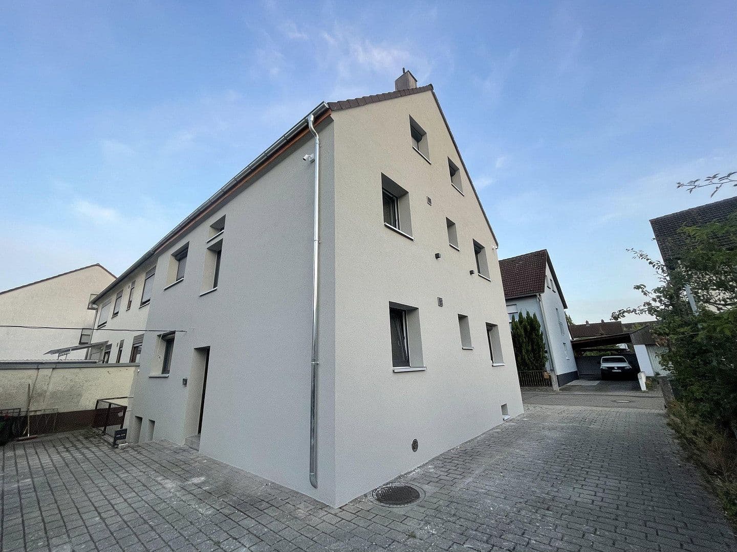 Predaj domu 178 m², pozemok 390 m², Tulpenstraße 13, Eggenstein-Leopoldshafen, Bádensko-Wurttembersko Predaj domu 178 m², pozemok 390 m², Tulpenstraße 13, Eggenstein-Leopoldshafen, Bádensko-Wurttembersko