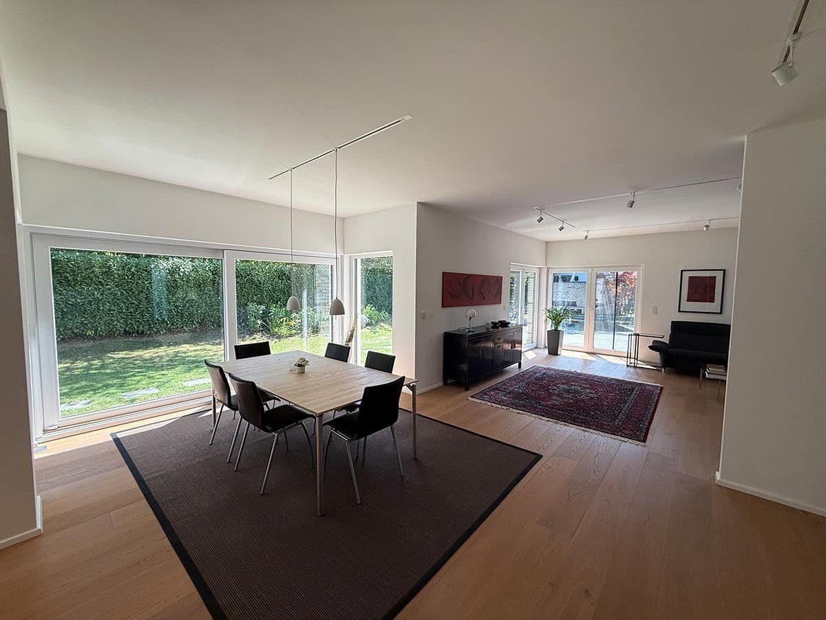 Predaj domu 191 m², pozemok 808 m², Bad Krozingen, Bádensko-Wurttembersko Predaj domu 191 m², pozemok 808 m², Bad Krozingen, Bádensko-Wurttembersko