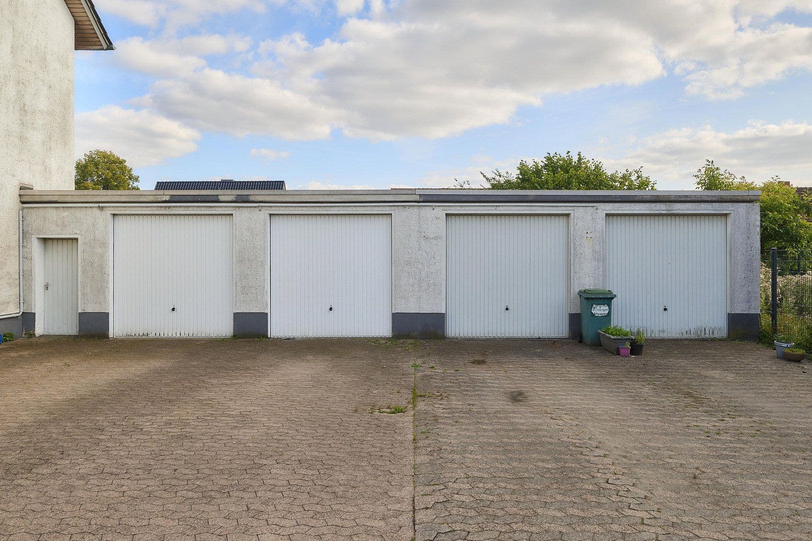 Predaj domu 488 m², pozemok 754 m², Kirchlengern, Severné Porýnie - Westfálsko Predaj domu 488 m², pozemok 754 m², Kirchlengern, Severné Porýnie - Westfálsko