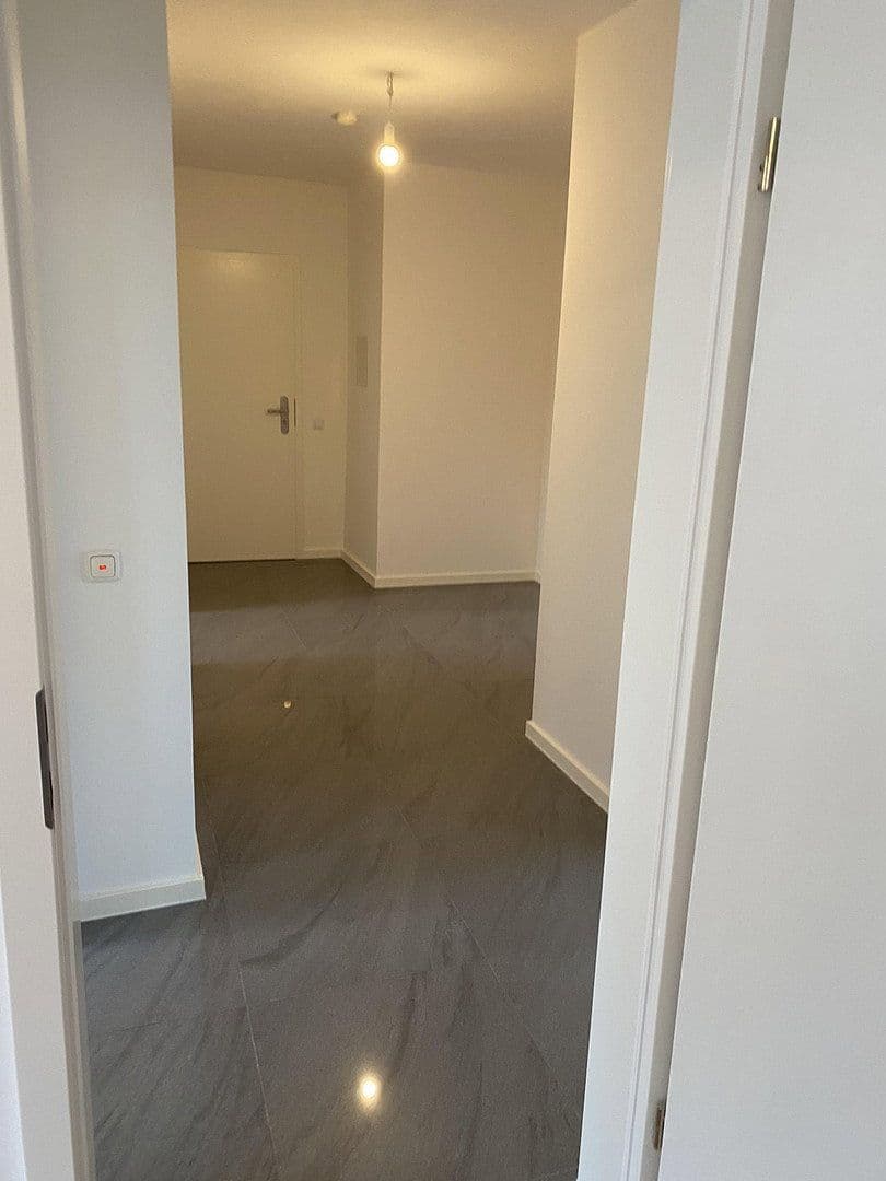 Prenájom bytu 3-izbový 76 m², Essenheim, Porýnie-Falcko Prenájom bytu 3-izbový 76 m², Essenheim, Porýnie-Falcko