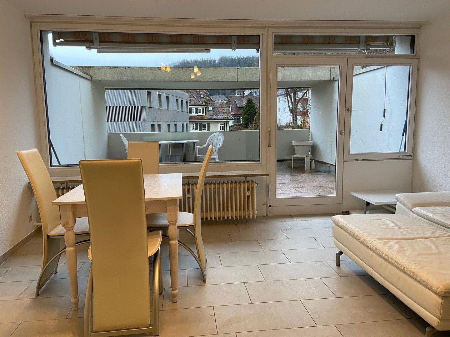 Prenájom bytu 1-izbový 51 m², Hindenburgstraße 41, Bad Liebenzell, Bádensko-Wurttembersko Prenájom bytu 1-izbový 51 m², Hindenburgstraße 41, Bad Liebenzell, Bádensko-Wurttembersko