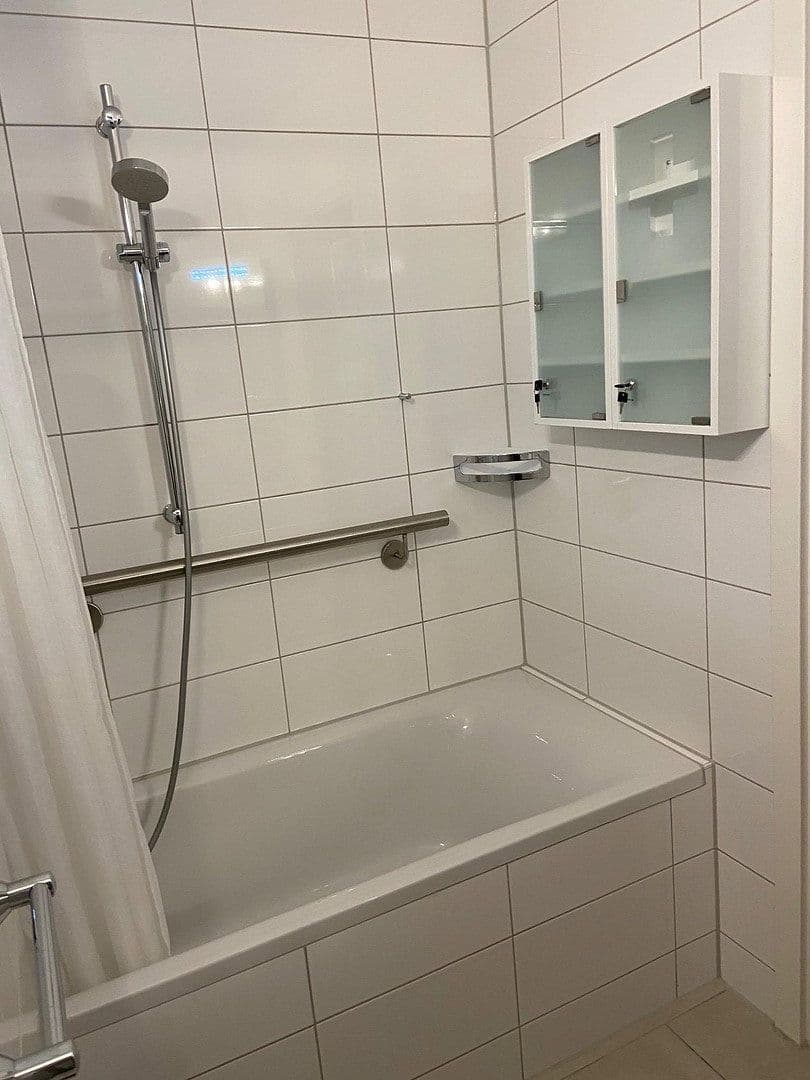 Prenájom bytu 1-izbový 51 m², Hindenburgstraße 41, Bad Liebenzell, Bádensko-Wurttembersko Prenájom bytu 1-izbový 51 m², Hindenburgstraße 41, Bad Liebenzell, Bádensko-Wurttembersko