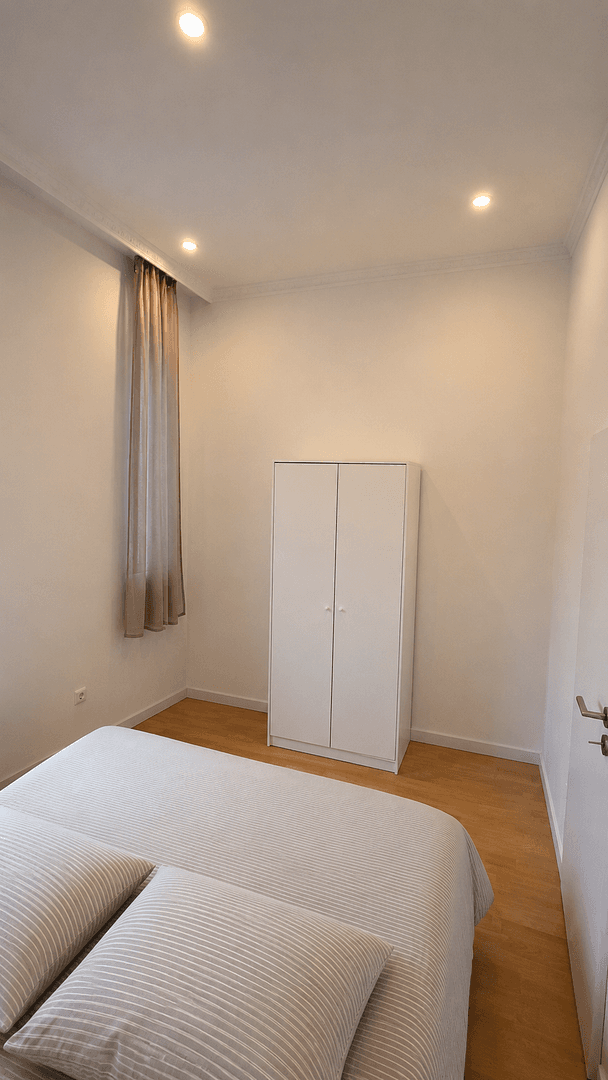 Prenájom bytu 2-izbový 40 m², Jülicherstraße 136, Aachen, Severné Porýnie - Westfálsko Prenájom bytu 2-izbový 40 m², Jülicherstraße 136, Aachen, Severné Porýnie - Westfálsko