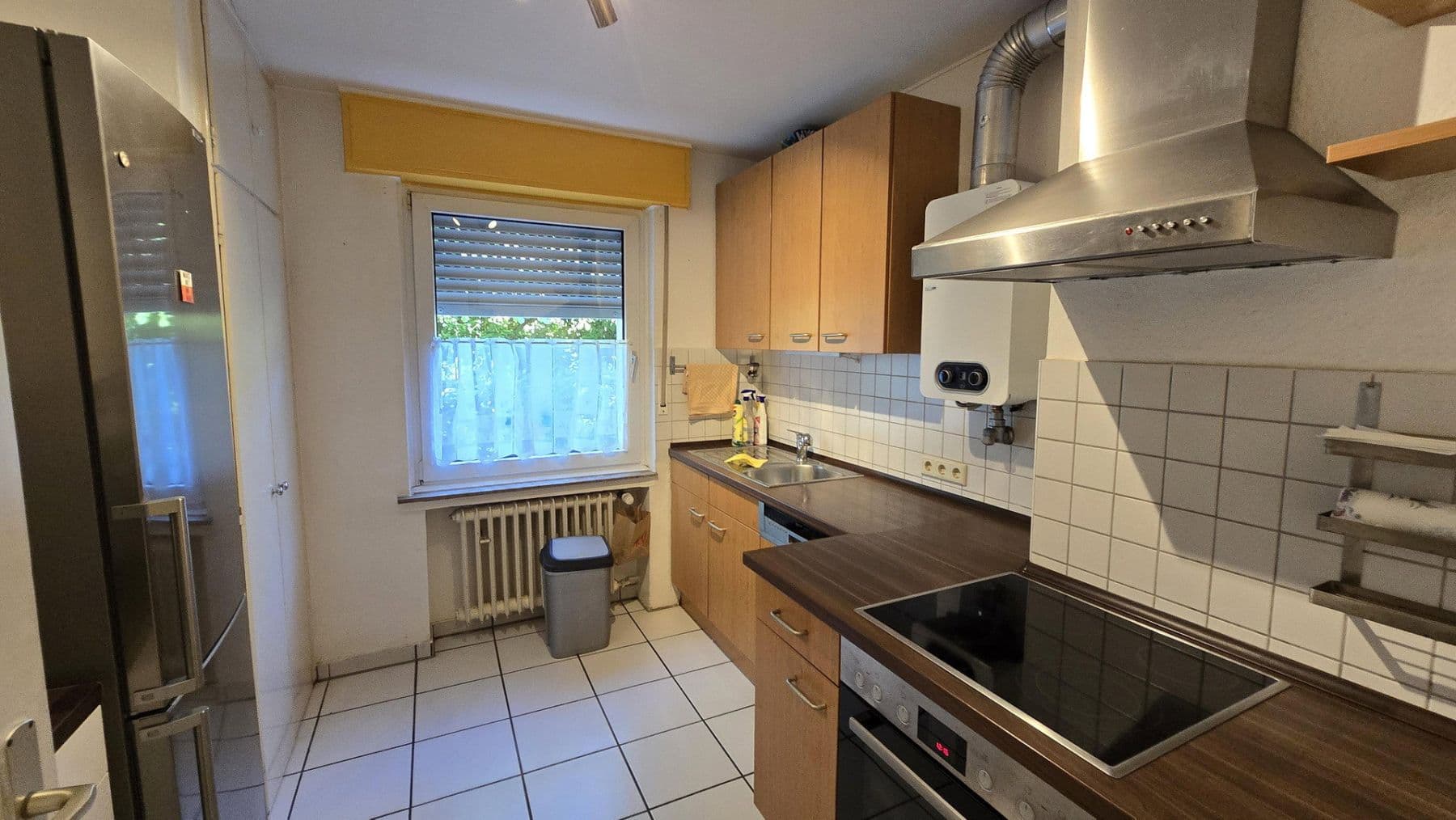Prenájom bytu 3-izbový 80 m², Bonn, Severné Porýnie - Westfálsko Prenájom bytu 3-izbový 80 m², Bonn, Severné Porýnie - Westfálsko