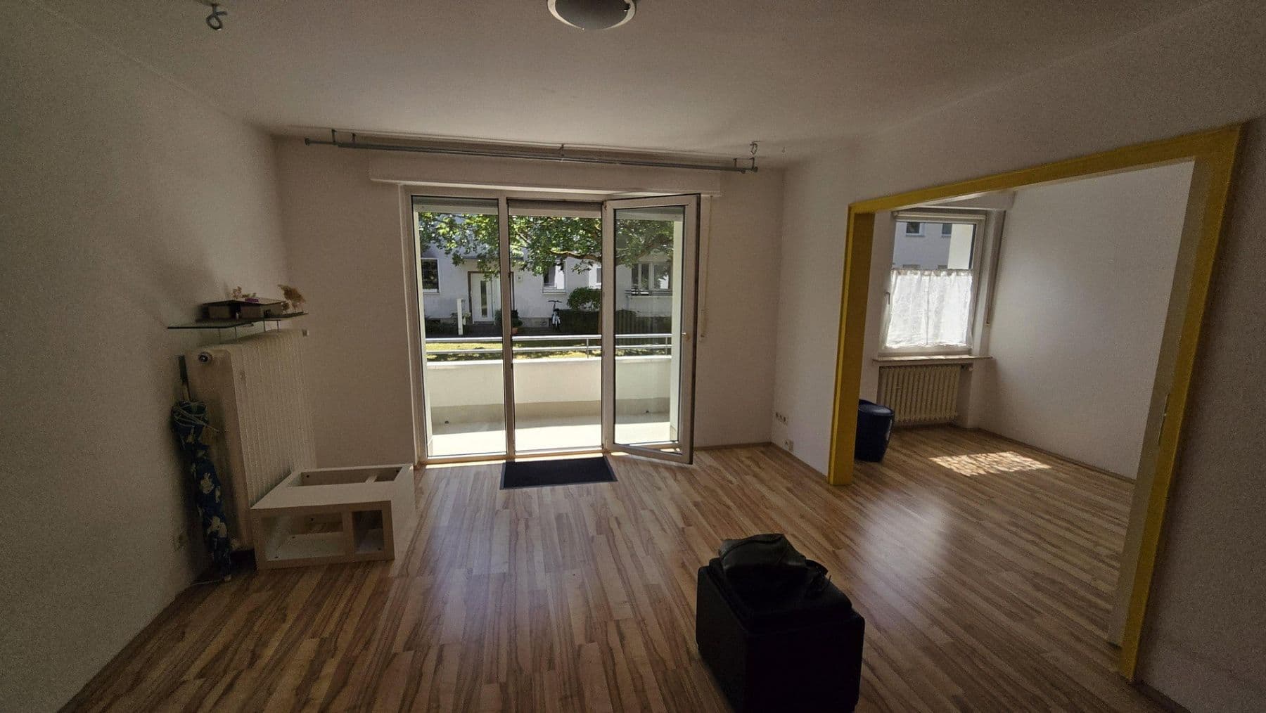 Prenájom bytu 3-izbový 80 m², Bonn, Severné Porýnie - Westfálsko Prenájom bytu 3-izbový 80 m², Bonn, Severné Porýnie - Westfálsko